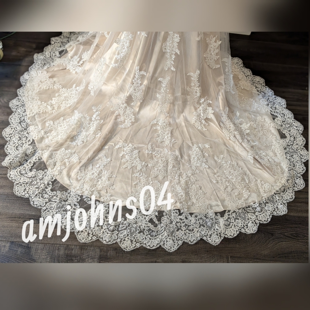 Maggie Sottero 'Melanie' Lace Bridal Gown NWT - Picture 12 of 13